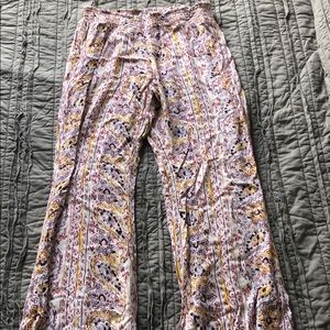 Billabong soft design pants